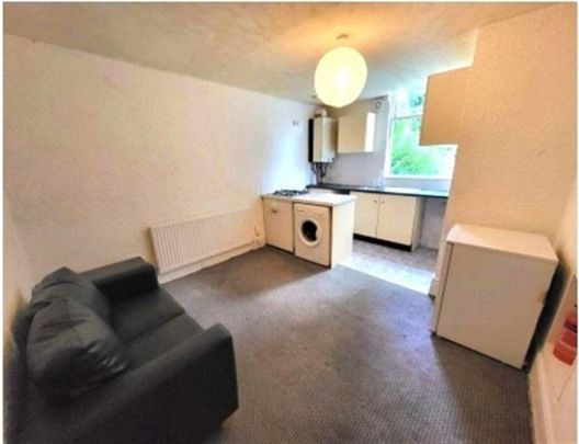 1 Bedroom Terraced To Let - Photo 1
