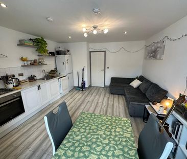 1 bedroom flat to rent - Photo 4