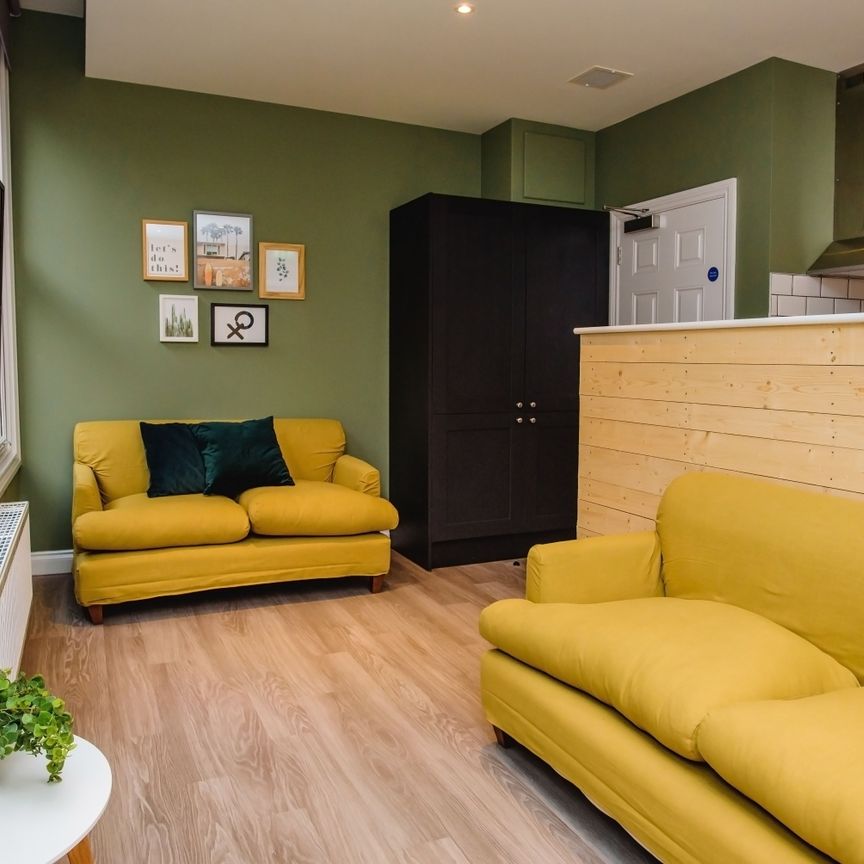 Flat A, 25 Lister Gate, NG1 7DE, NOTTINGHAM - Photo 1