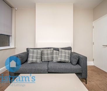 1 bed Shared House for Rent - Photo 3