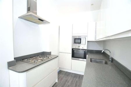 St. Aubyns Road, London, SE19 - Photo 4