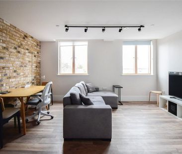 Superbly presented 1 bedroom apartment to rent in this highly sough... - Photo 1