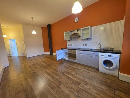 Studio to rent - Photo 2