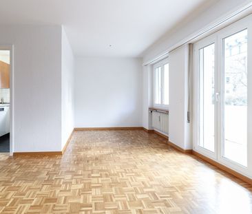 Tolle 3.5-ZW à 63 m2 im EG mit Balkon in ruhigem Quartier - Foto 2