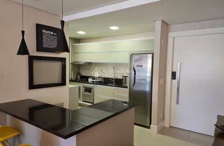 Apartamento com 2 quartos e 85m² para alugar em Bavária, Gramado. - Foto 2