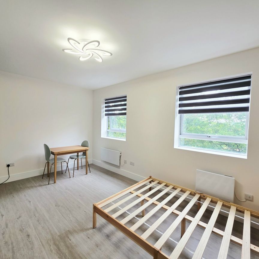 Hornsey Lane, N6 5LH, Highgate - Photo 1