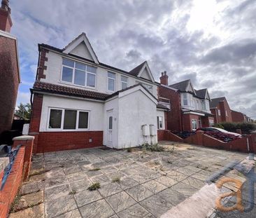 1 bedroom property to rent - Photo 2