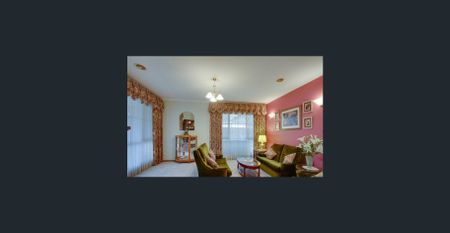 Captivating 4-Bedroom Home in Prime Rowville Location! - Photo 2