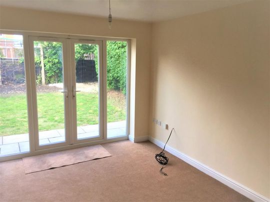 2 bedroom semi-detached house to rent - Photo 1