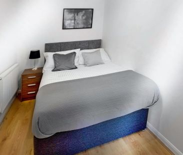 2 Bed, House - Photo 3