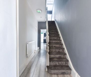 39 Park Road, Rugby - Photo 1