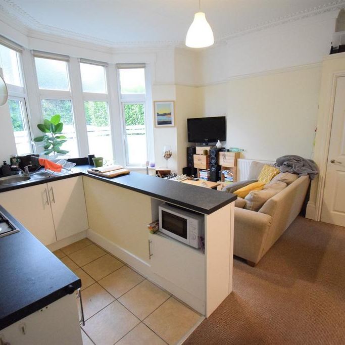 1 bedroom ground floor flat to rent - Photo 1