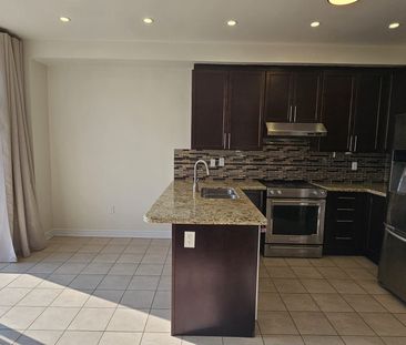 For Lease - 26 Borrelli Drive Unit# Main, Brampton, Ontario - Photo 6