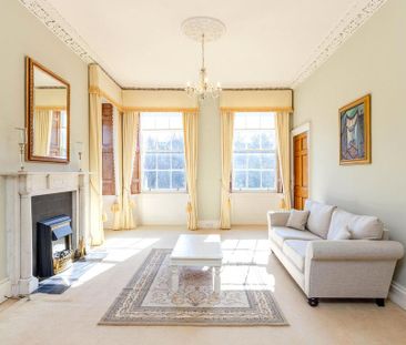 4 bedroom apartment to rent - Photo 3