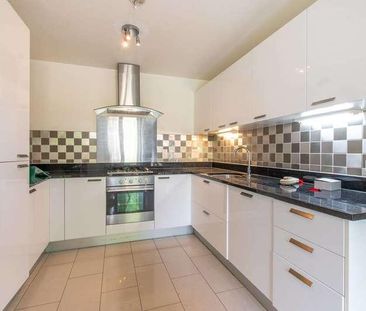 Charterhouse Avenue, Wembley, HA0 - Photo 3