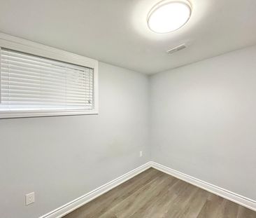 For Lease - 98 Dallan Drive Unit# B, Guelph, Ontario - Photo 2