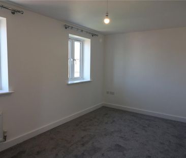 2 bedroom semi-detached house to rent - Photo 3