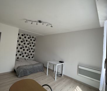 Location Appartement 1 pièce 25m² POITIERS 86000 - Photo 3