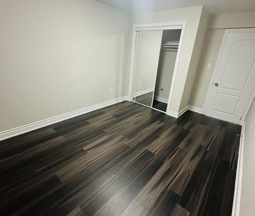 For Lease - 305 Sedgewood Street, Kitchener, Ontario - Photo 2