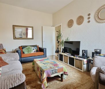 2 bedroom Flat to rent in Simonside Terrace, Heaton, Newcastle upon... - Photo 2
