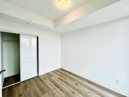 For Lease - 5 Defries Street Unit# 2009, Toronto, Ontario - Photo 3