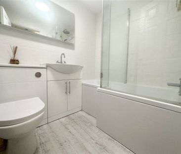 Wilkins Gardens, Bournemouth, BH8 - Photo 1