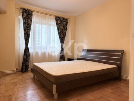 Apartament cu 2 camere de închiriat, strada 9 Mai, zona cen - Photo 3