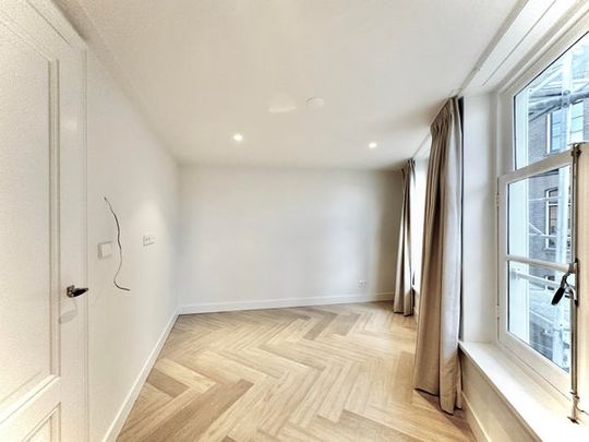 Te huur: Appartement Langebrugsteeg in Amsterdam - Photo 1