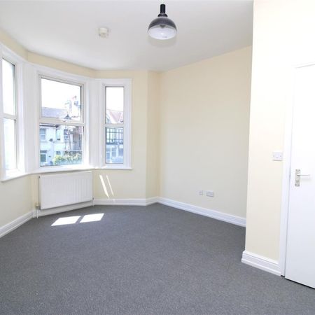 Trafalgar Road - Photo 3