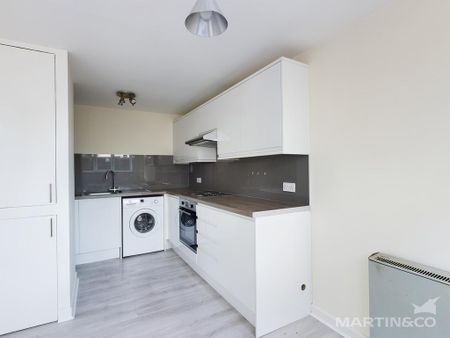 1 bedroom apartment to rent - Photo 2