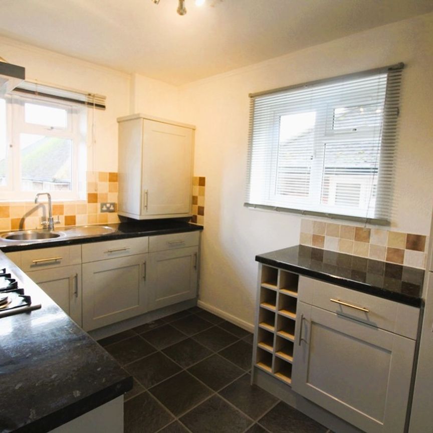 Wickham Way, Haywards Heath, RH16 - Photo 1
