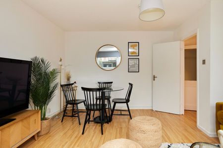 3 Bed Maisonette, John Ruskin Street, SE5 - Photo 5