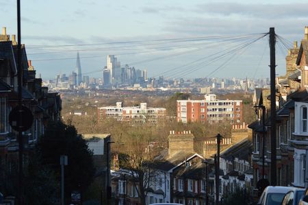 Westow Hill - Photo 2