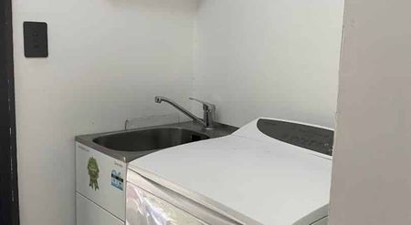 Sandy Beach, Shakespeare Rd and Shopping .... - Photo 3