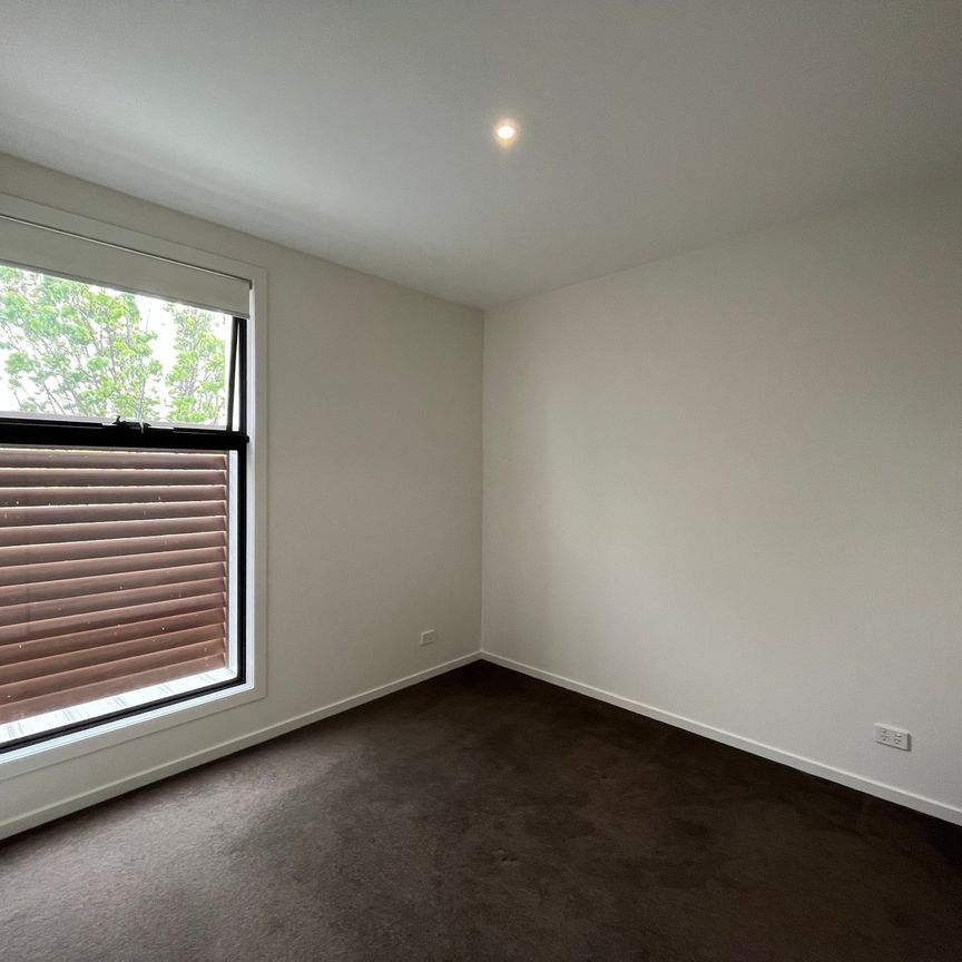 5/52 Gadd Street, Northcote VIC 3070 - Photo 1