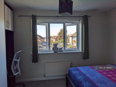 2 bedroom terraced house to rent - Photo 3