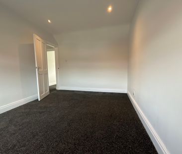 10 Seascape Parade, Belfast , BT15 3NQ - Photo 5