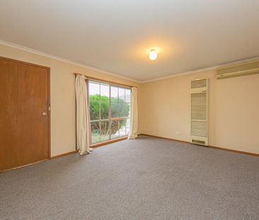 Neat 2-bedroom Unit available for rent **Available 20/11/2025 - Photo 3