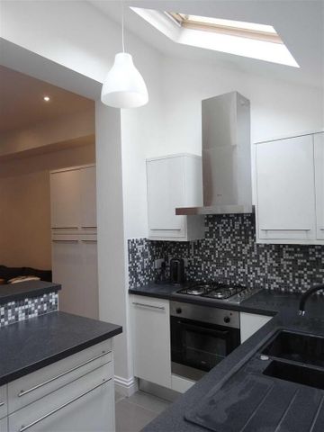 3 bedroom house to rent - Photo 2