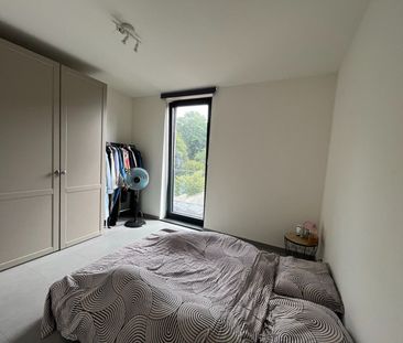 TE HUUR: Gezellig 2-slaapkamers Appartement met vloerverwarming in Centraal Olsene - Photo 3