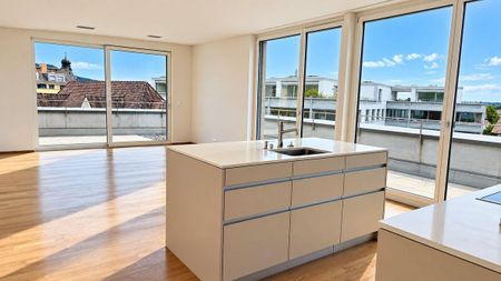 Gepflegte 2.5-Zimmer Attikawohnung mit Aussicht in Siebnen - Foto 4