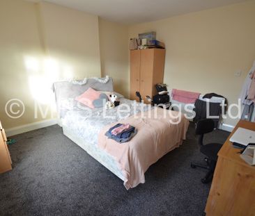 7 Bedroom End Terraced House for rent in Estcourt Avenue - Photo 4