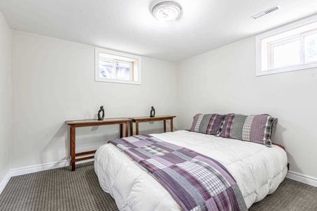 For Lease - 194 Queen Street, Mississauga, Ontario - Photo 5