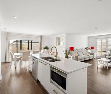 Where Space, Comfort and Contemporary Design Meet - Photo 1