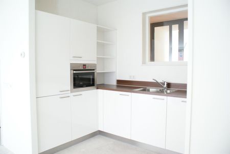 Appartement te huur: Koningin Wilhelminaplein 148 1062 KS Amsterdam - Foto 2