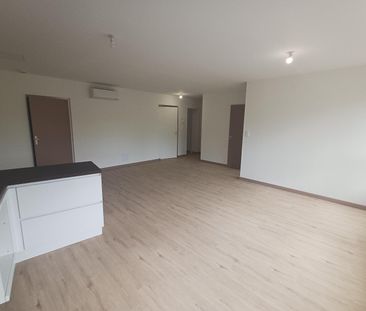 Location Appartement 3 pièces 68m² MILLAU 12100 - Photo 1