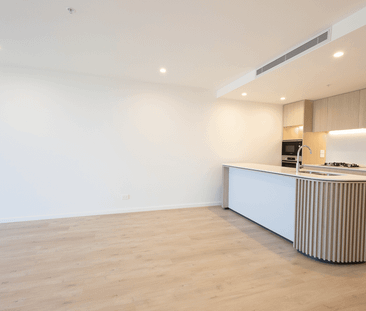 805/180 Marine Parade, Labrador, Qld 4215 - Photo 6 | Rentumo