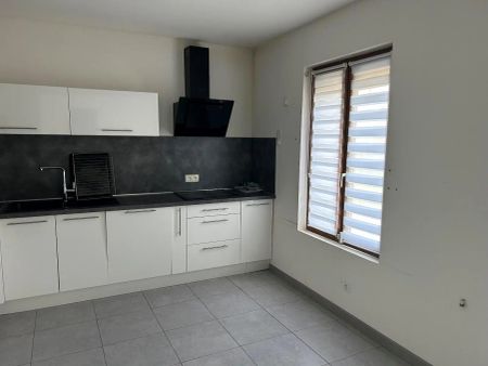 Maison à louer 6 pièces 98m² - Photo 4