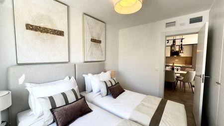 Middle Floor Apartment in Fuengirola - Photo 4