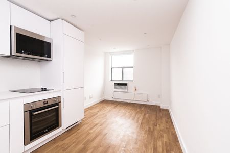 800 Richmond Street West - Photo 5